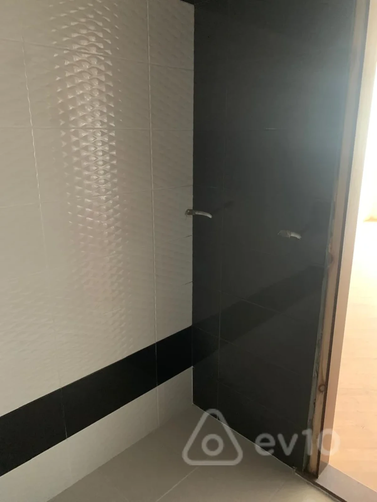 Satılır 4 otaqlı yeni tikili 237 m²