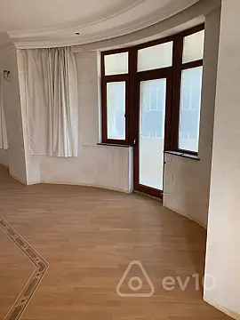 Satılır 4 otaqlı yeni tikili 237 m²