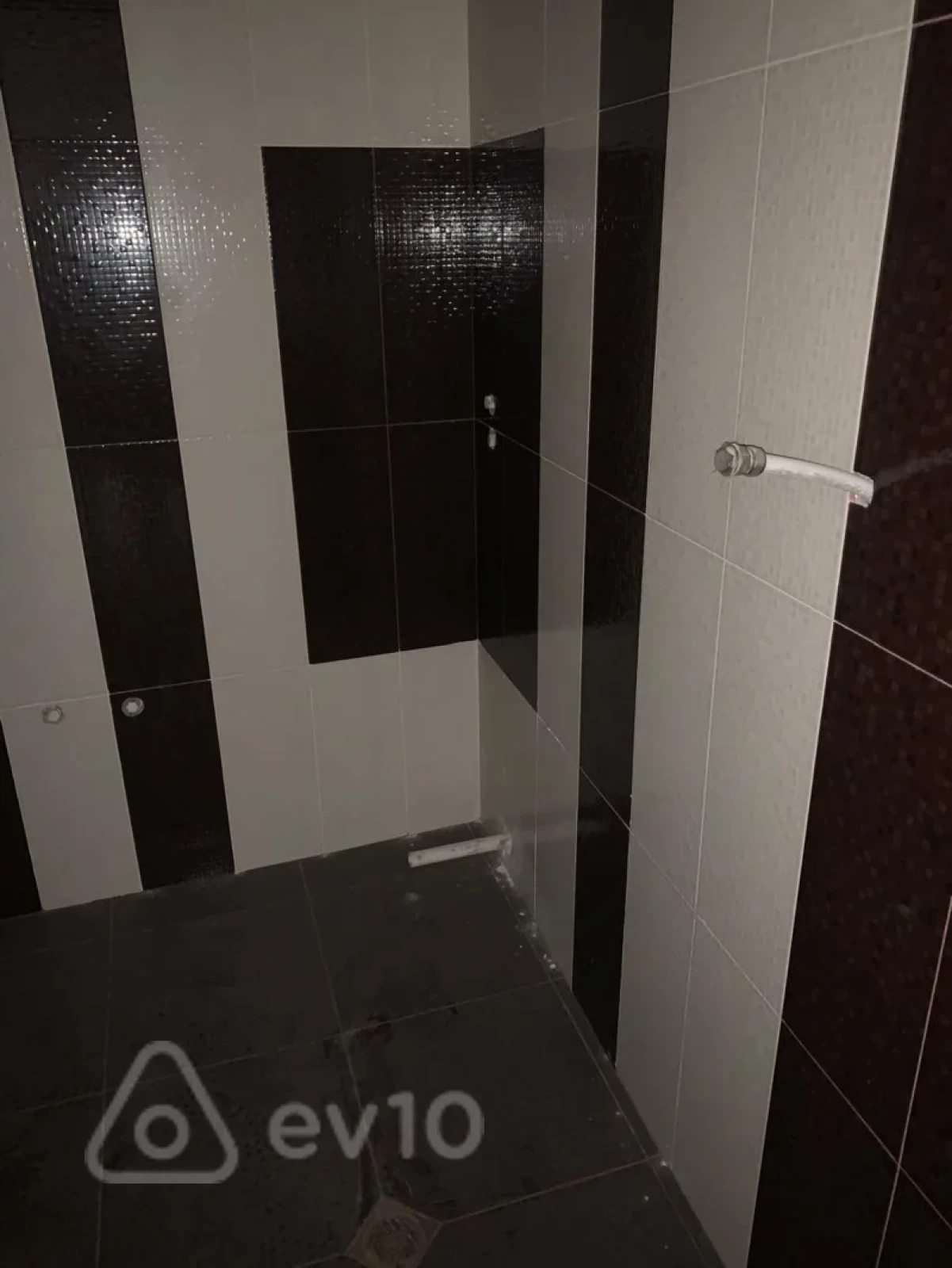 Satılır 4 otaqlı yeni tikili 237 m²