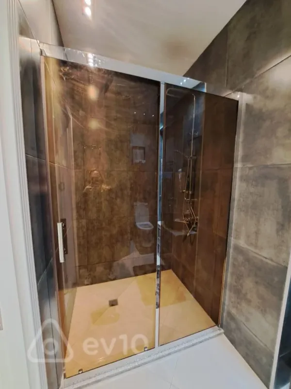 Kirayə verilir 2 otaqlı yeni tikili 80 m²