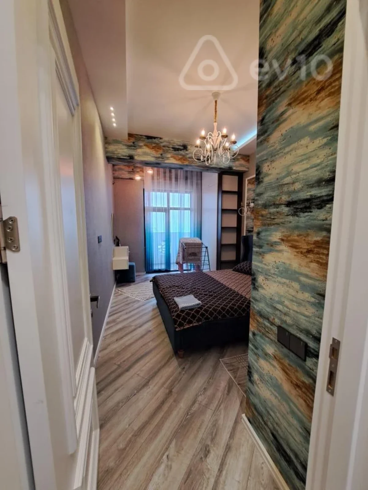 Kirayə verilir 2 otaqlı yeni tikili 80 m²