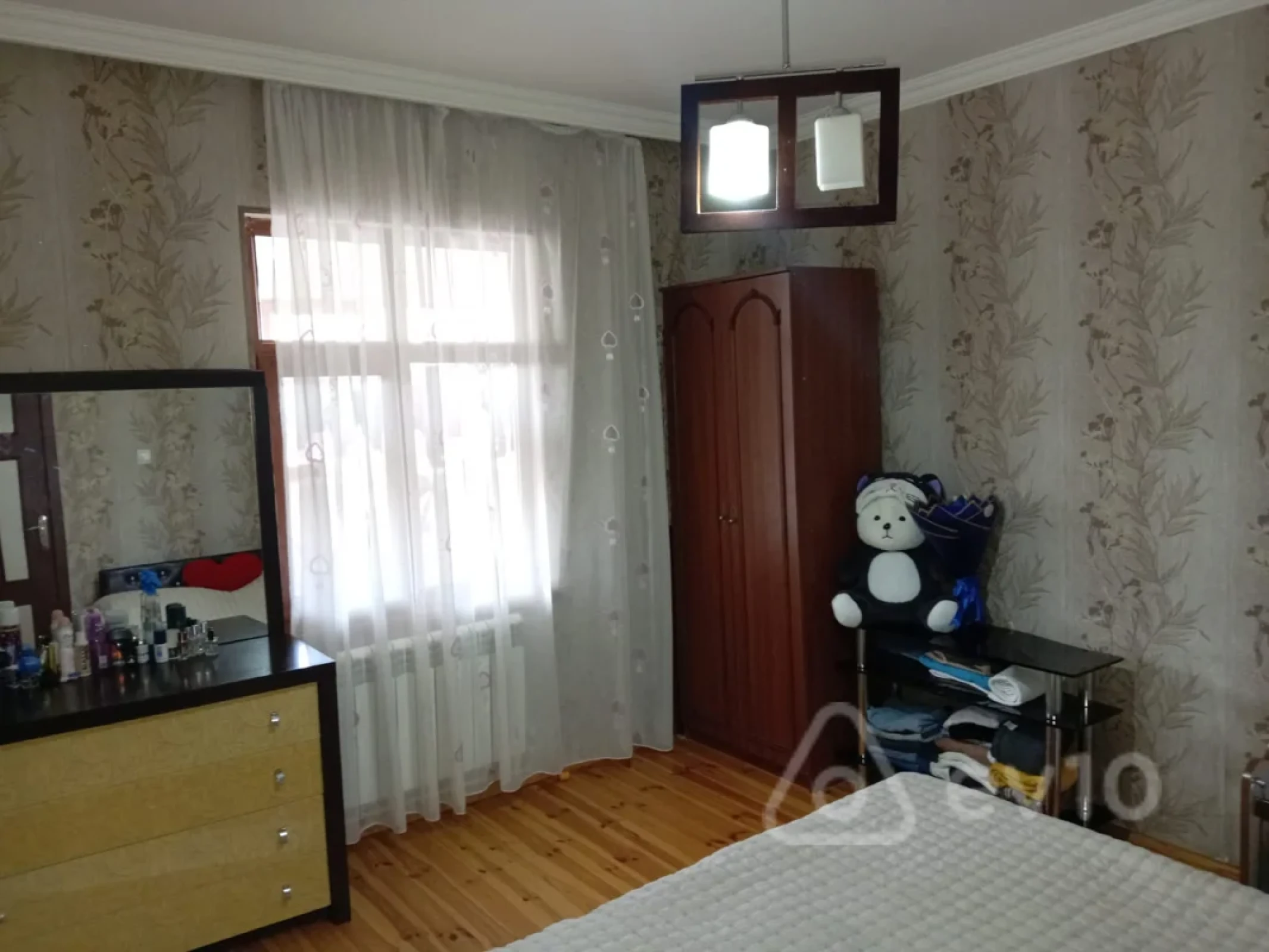 Kirayə verilir 2 otaqlı köhnə tikili 55 m²