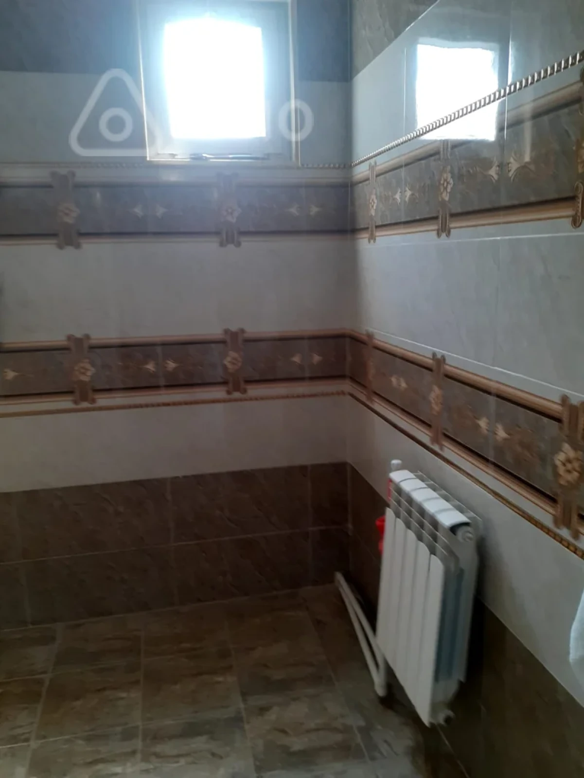 Satılır 4 otaqlı həyət evi 165 m²