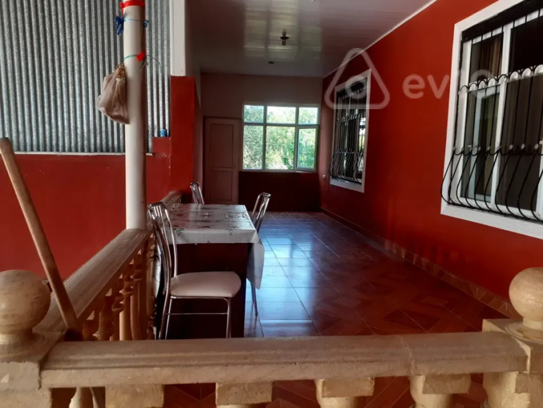 Satılır 4 otaqlı həyət evi 165 m²