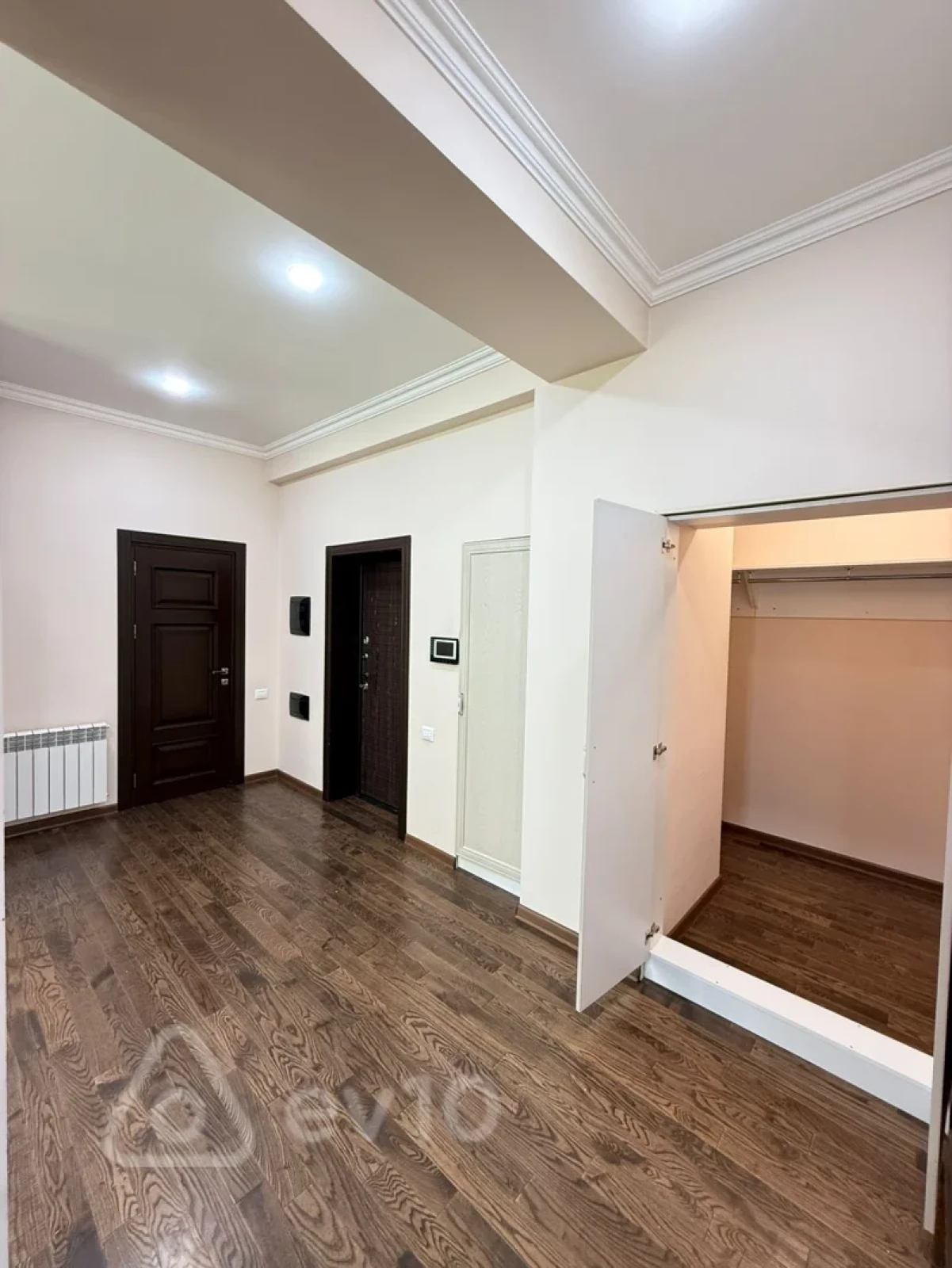 Satılır 3 otaqlı yeni tikili 117 m²