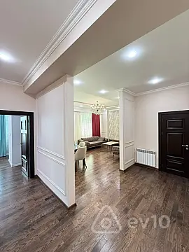 Satılır 3 otaqlı yeni tikili 117 m²