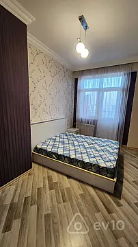 Kirayə verilir 2 otaqlı yeni tikili 60 m²