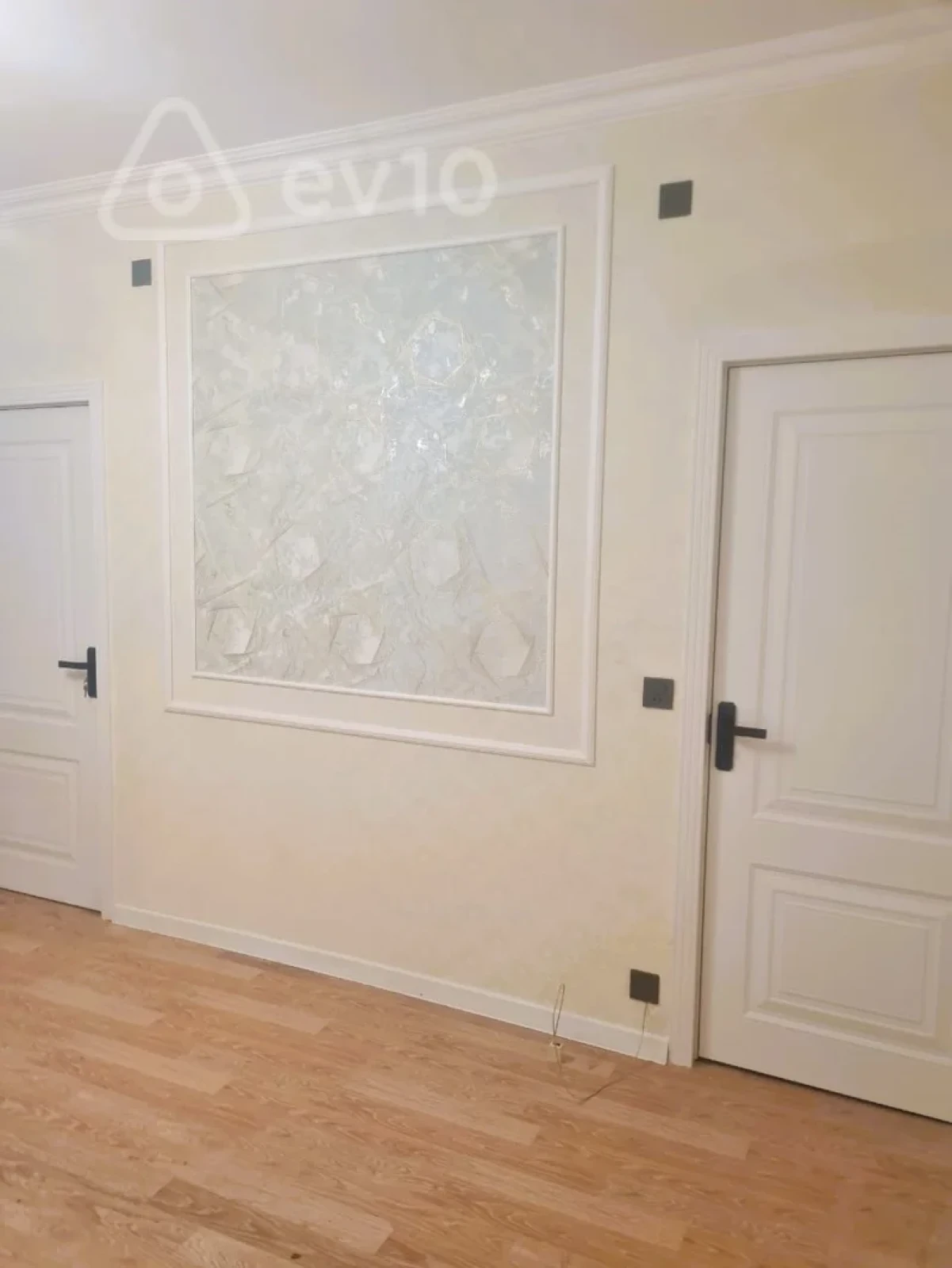 Satılır 2 otaqlı köhnə tikili 35 m²