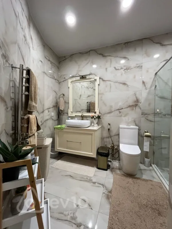 Satılır 4 otaqlı yeni tikili 100 m²