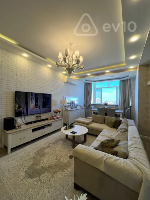 Satılır 4 otaqlı yeni tikili 100 m²