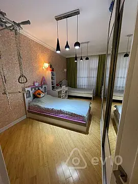 Satılır 4 otaqlı yeni tikili 170 m²