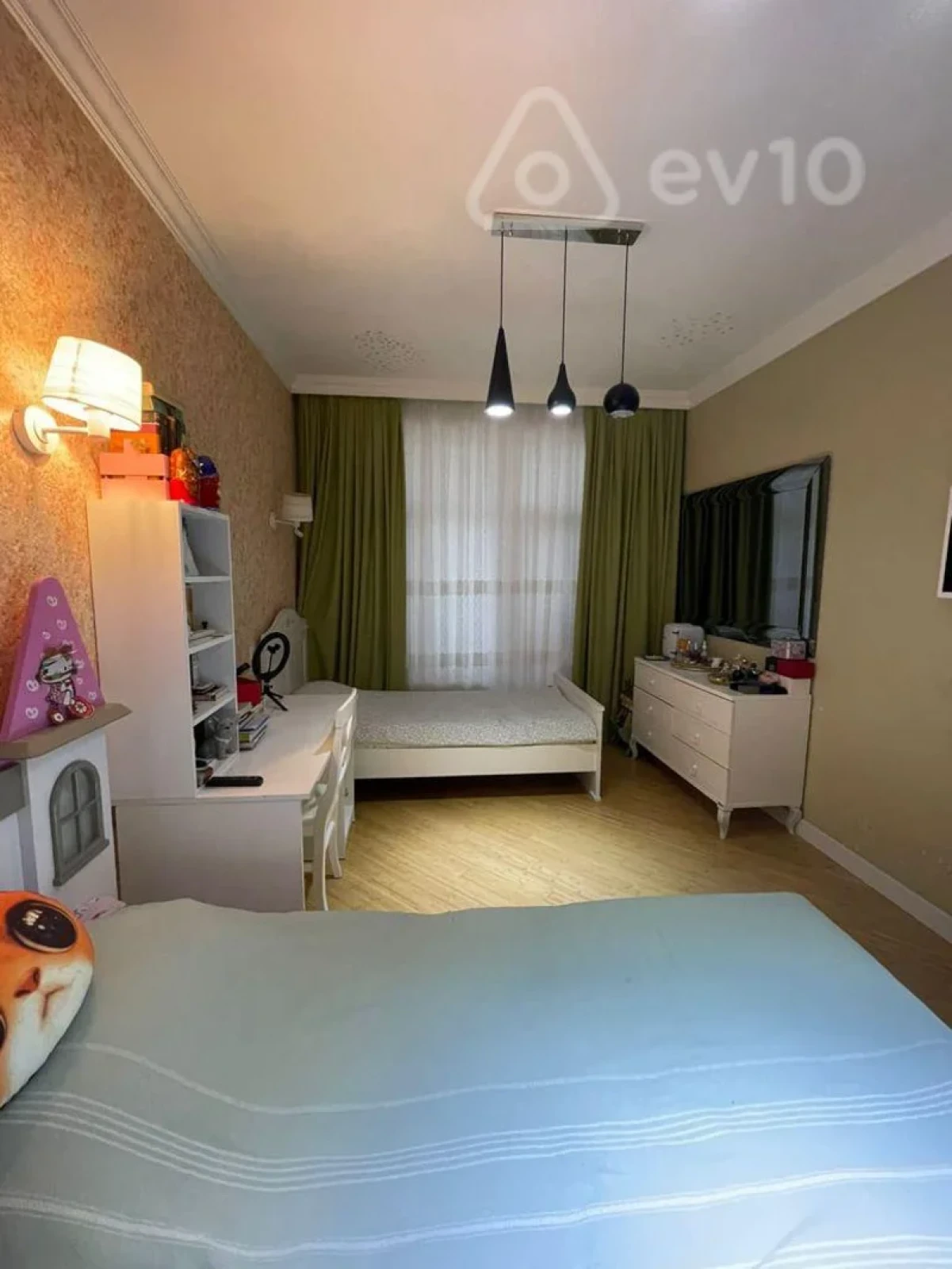Satılır 4 otaqlı yeni tikili 170 m²