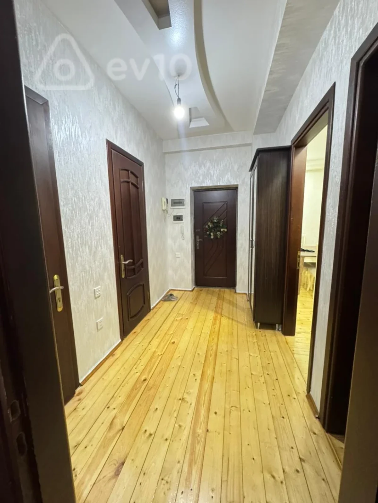 Satılır 2 otaqlı yeni tikili 85 m²