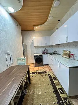 Satılır 2 otaqlı yeni tikili 85 m²