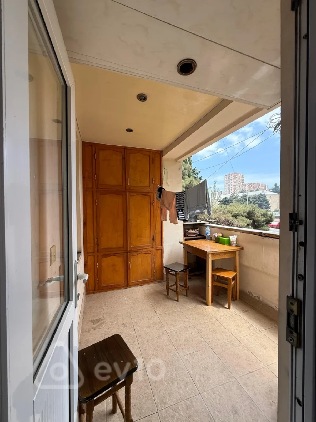 Satılır 5 otaqlı köhnə tikili 120 m²