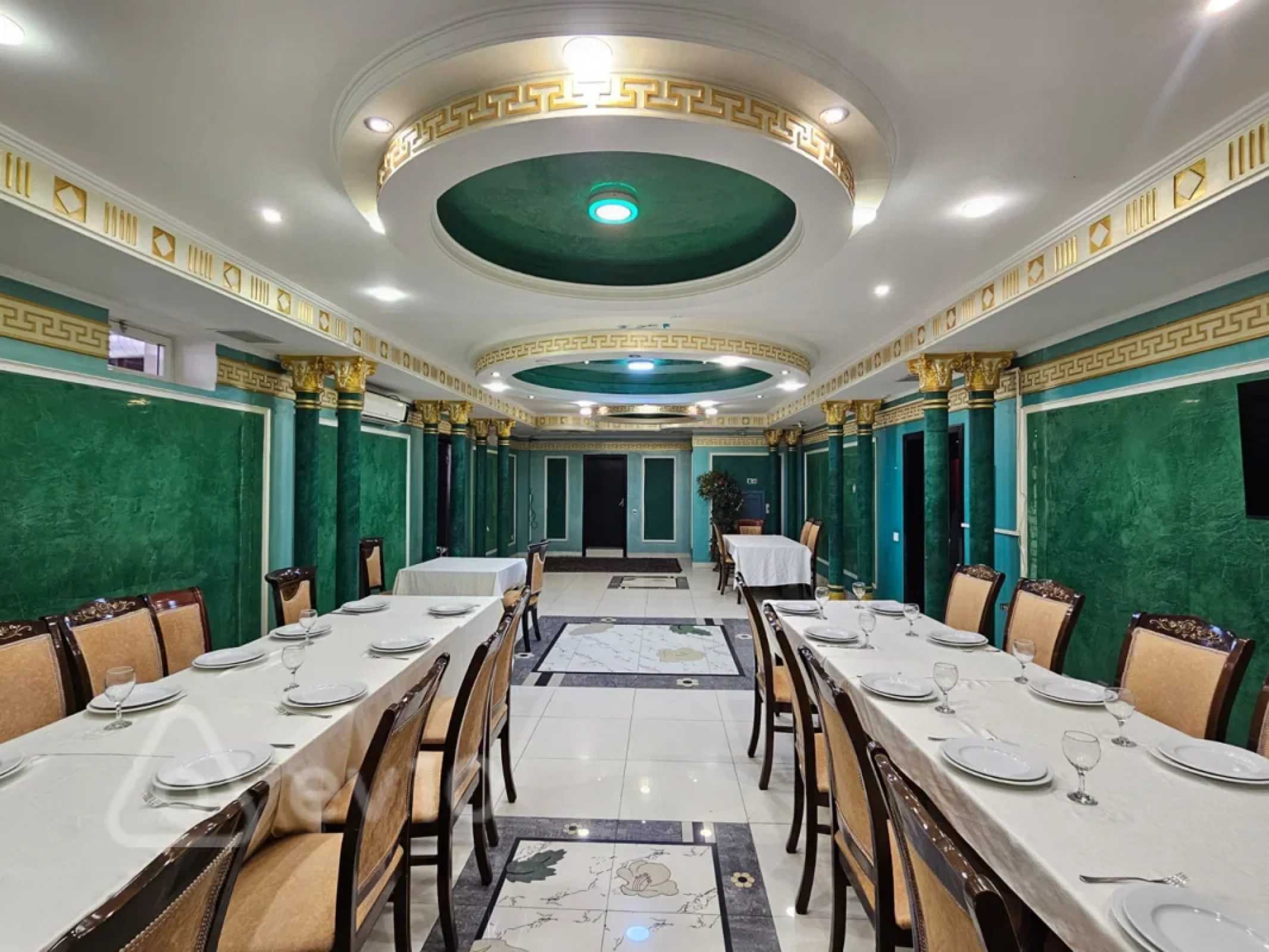 Kirayə verilir mənzil 500 m²