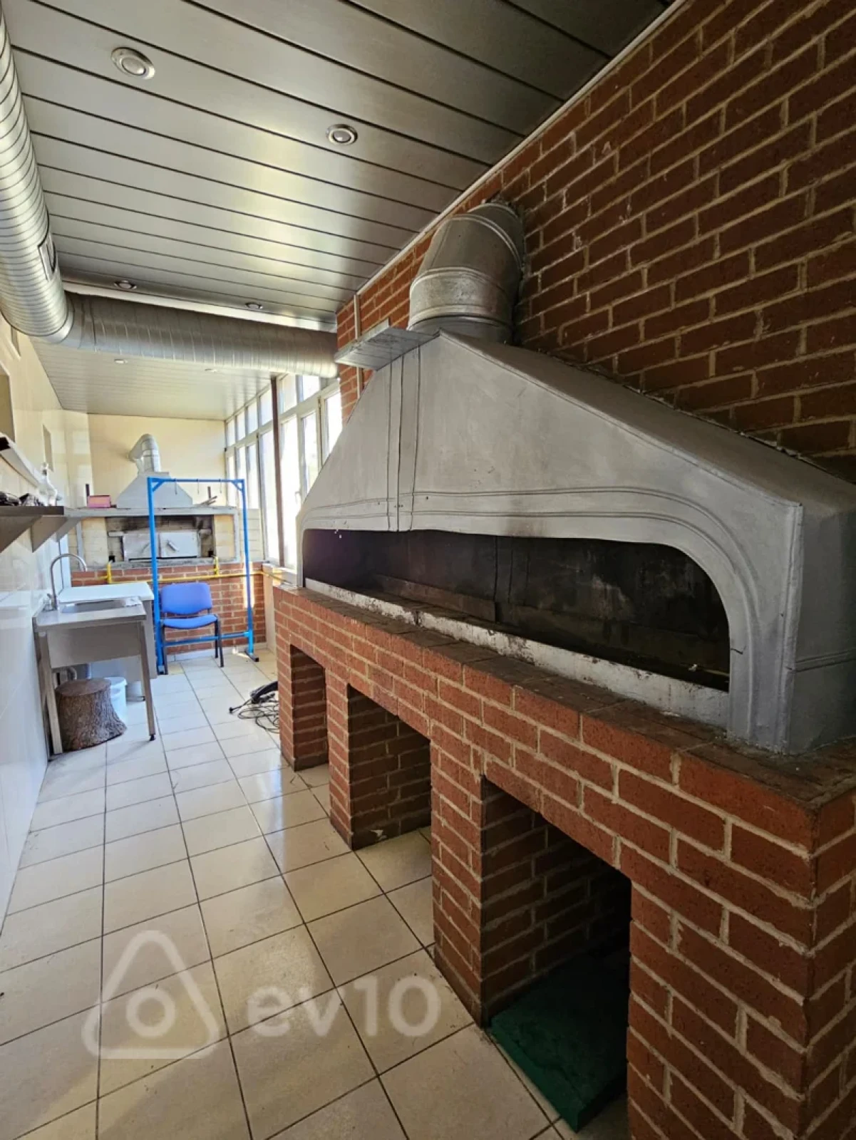 Kirayə verilir mənzil 500 m²