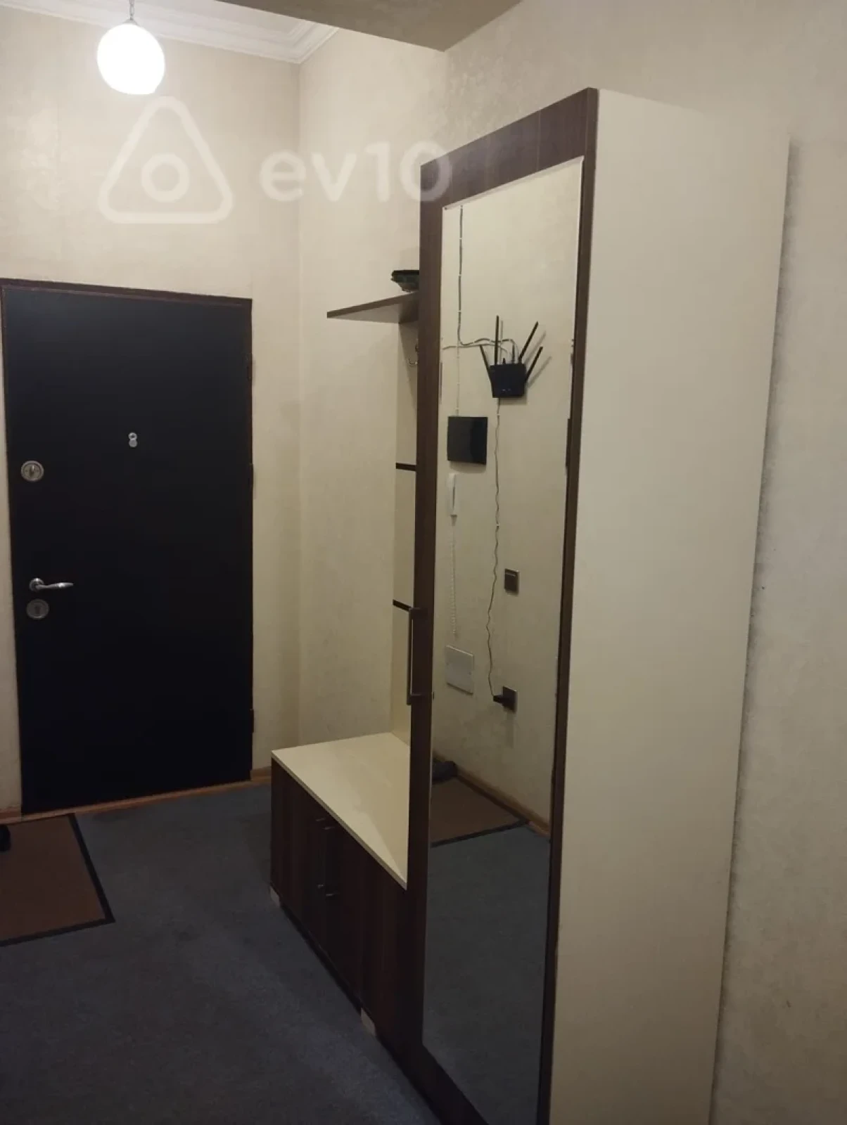 Kirayə verilir 3 otaqlı yeni tikili 100 m²