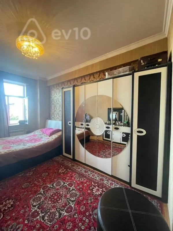 Satılır 3 otaqlı yeni tikili 120 m²