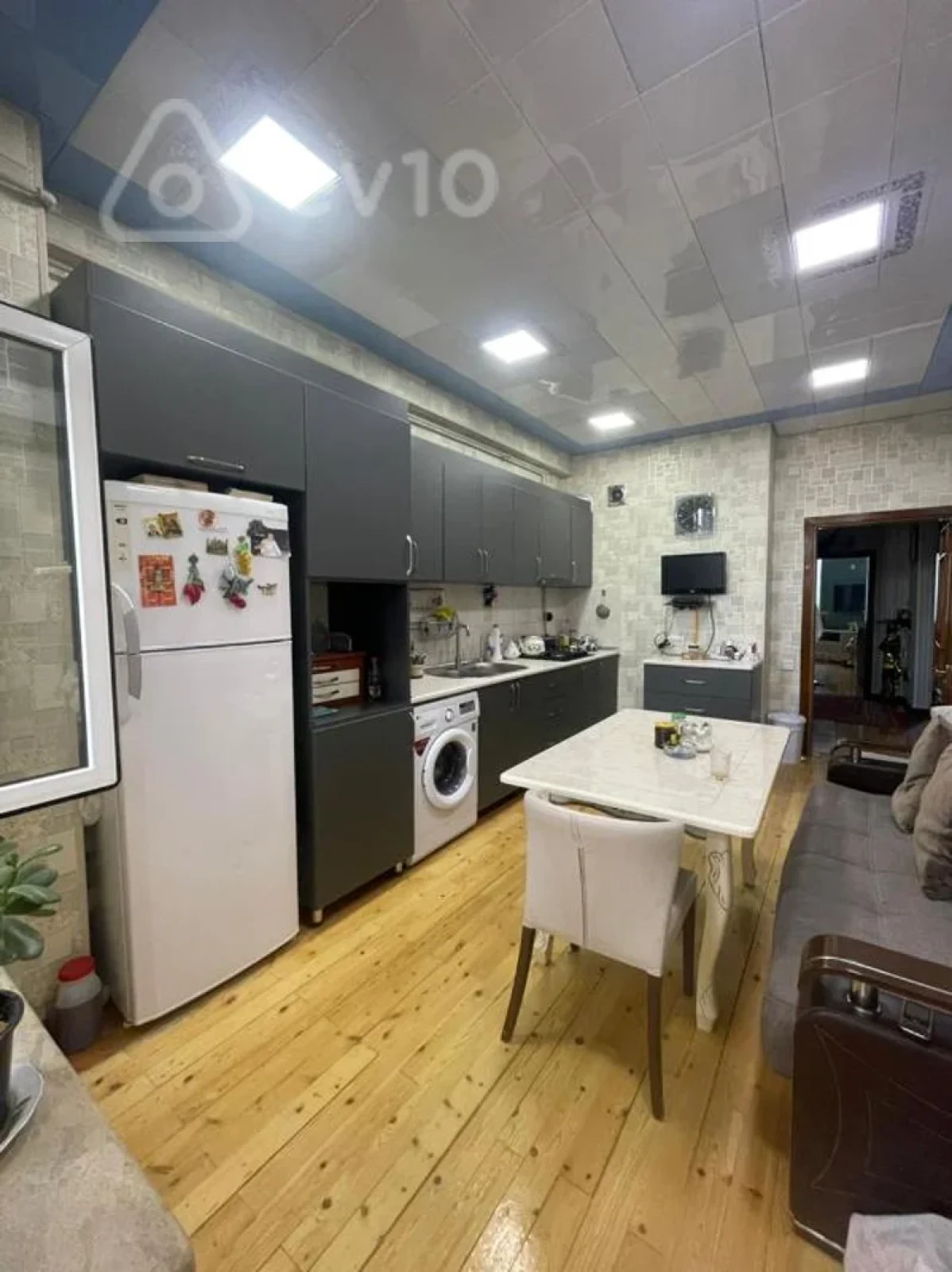 Satılır 3 otaqlı yeni tikili 120 m²