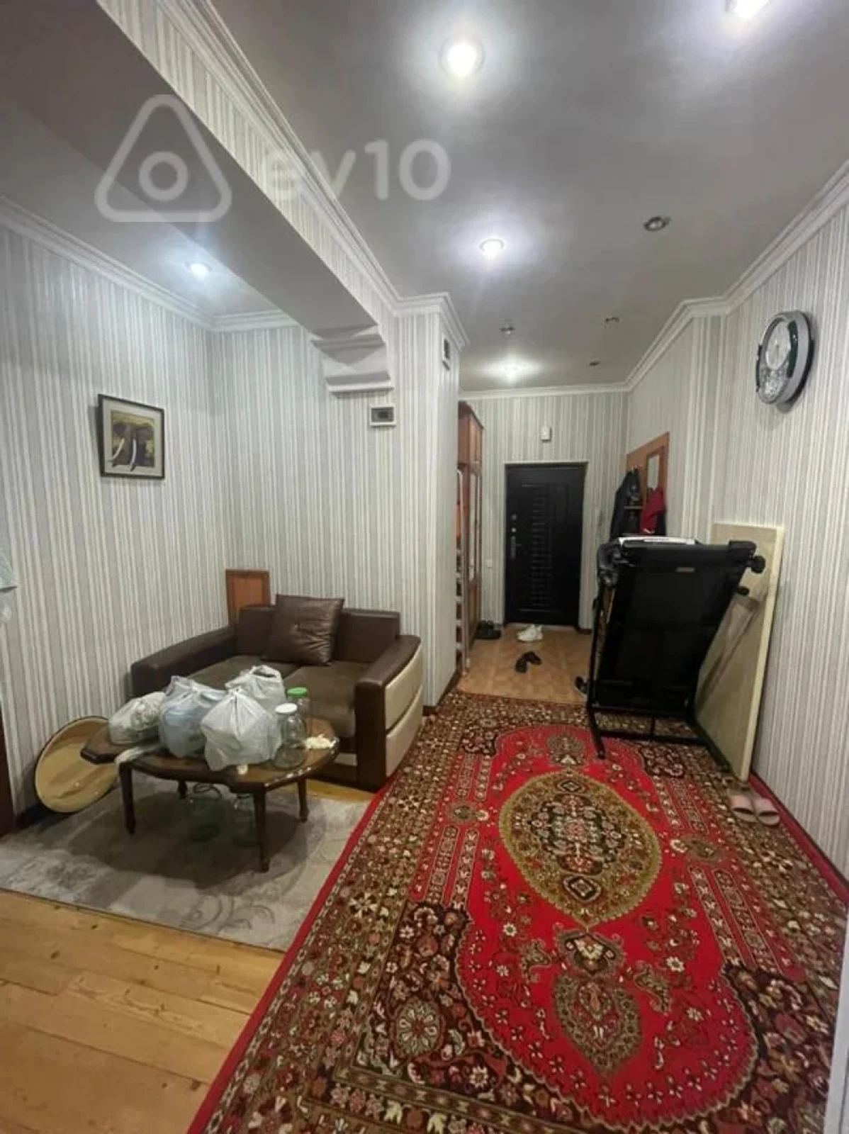 Satılır 3 otaqlı yeni tikili 120 m²