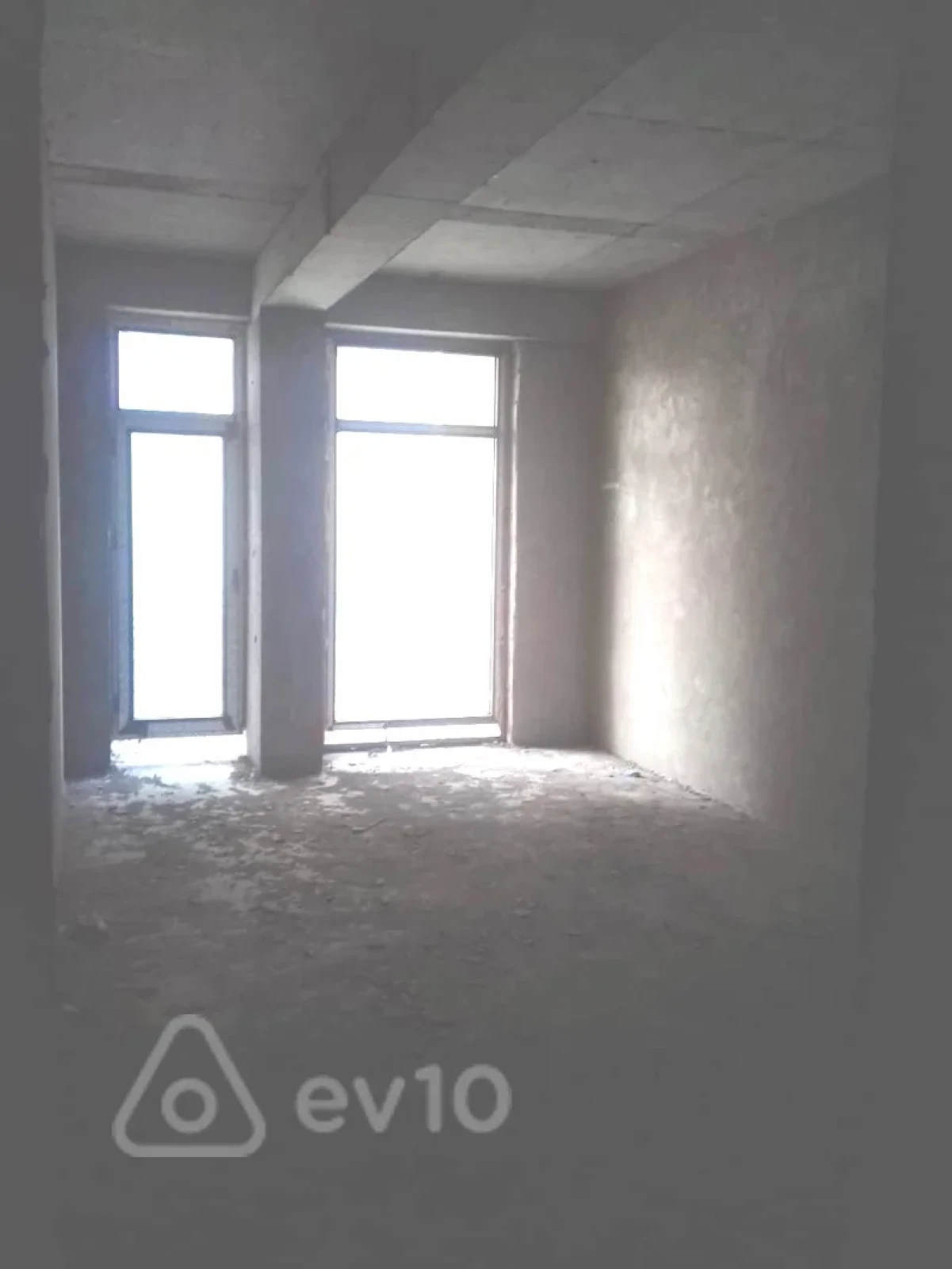 Satılır 4 otaqlı yeni tikili 175 m²