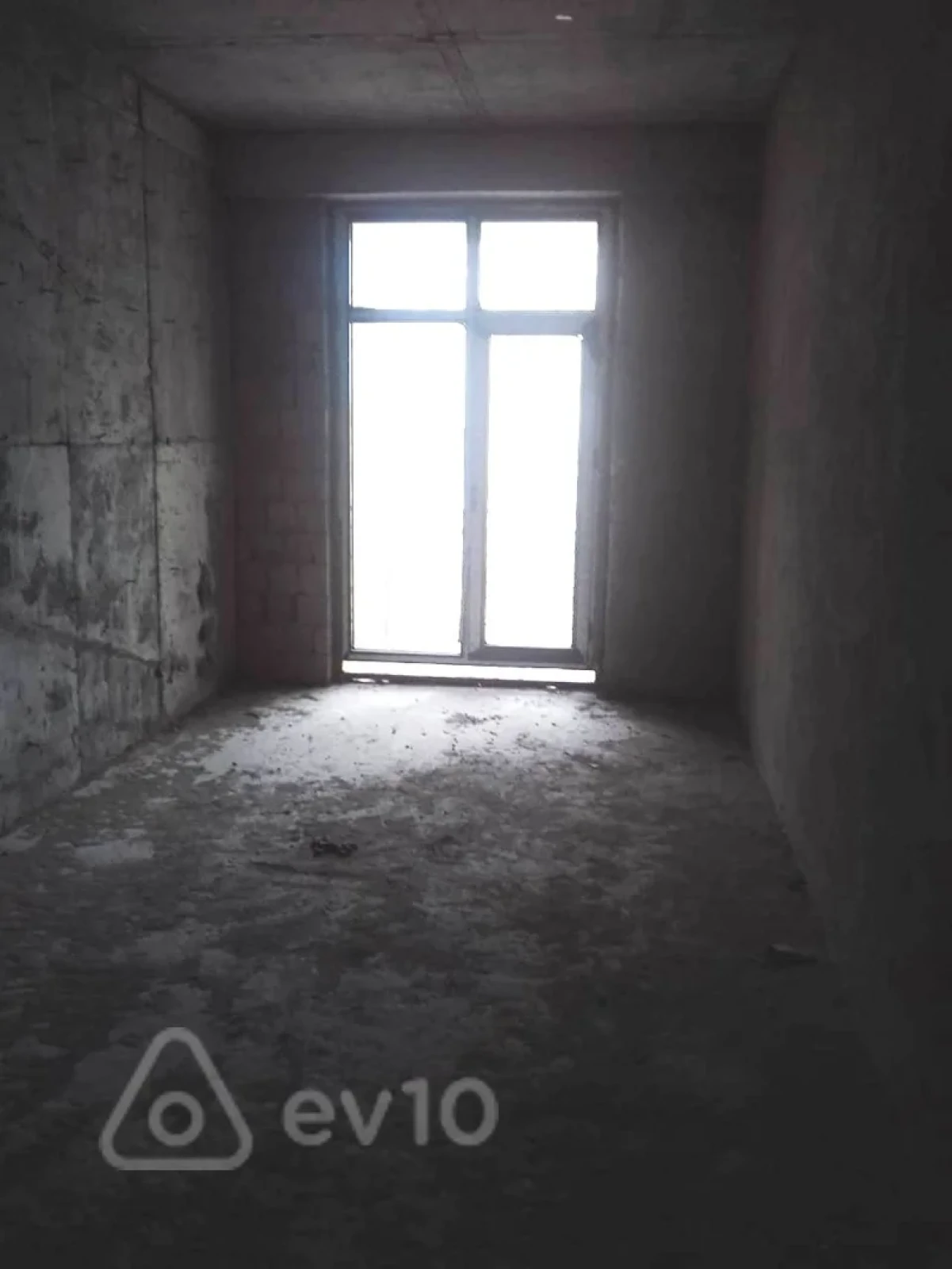 Satılır 4 otaqlı yeni tikili 175 m²