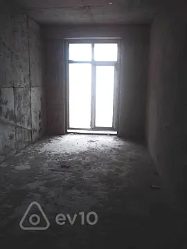 Satılır 4 otaqlı yeni tikili 175 m²