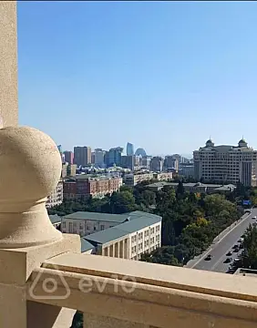 Satılır 4 otaqlı yeni tikili 203 m²