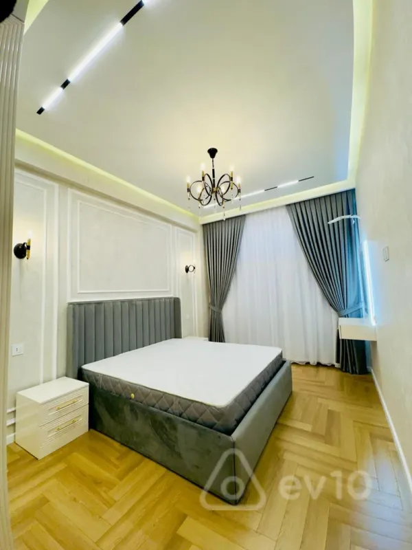 Satılır 2 otaqlı yeni tikili 60 m²