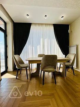 Satılır 2 otaqlı yeni tikili 60 m²
