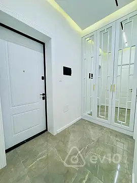 Satılır 2 otaqlı yeni tikili 60 m²