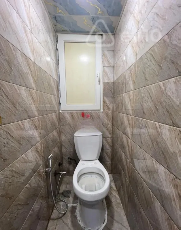 Satılır 2 otaqlı köhnə tikili 50 m²