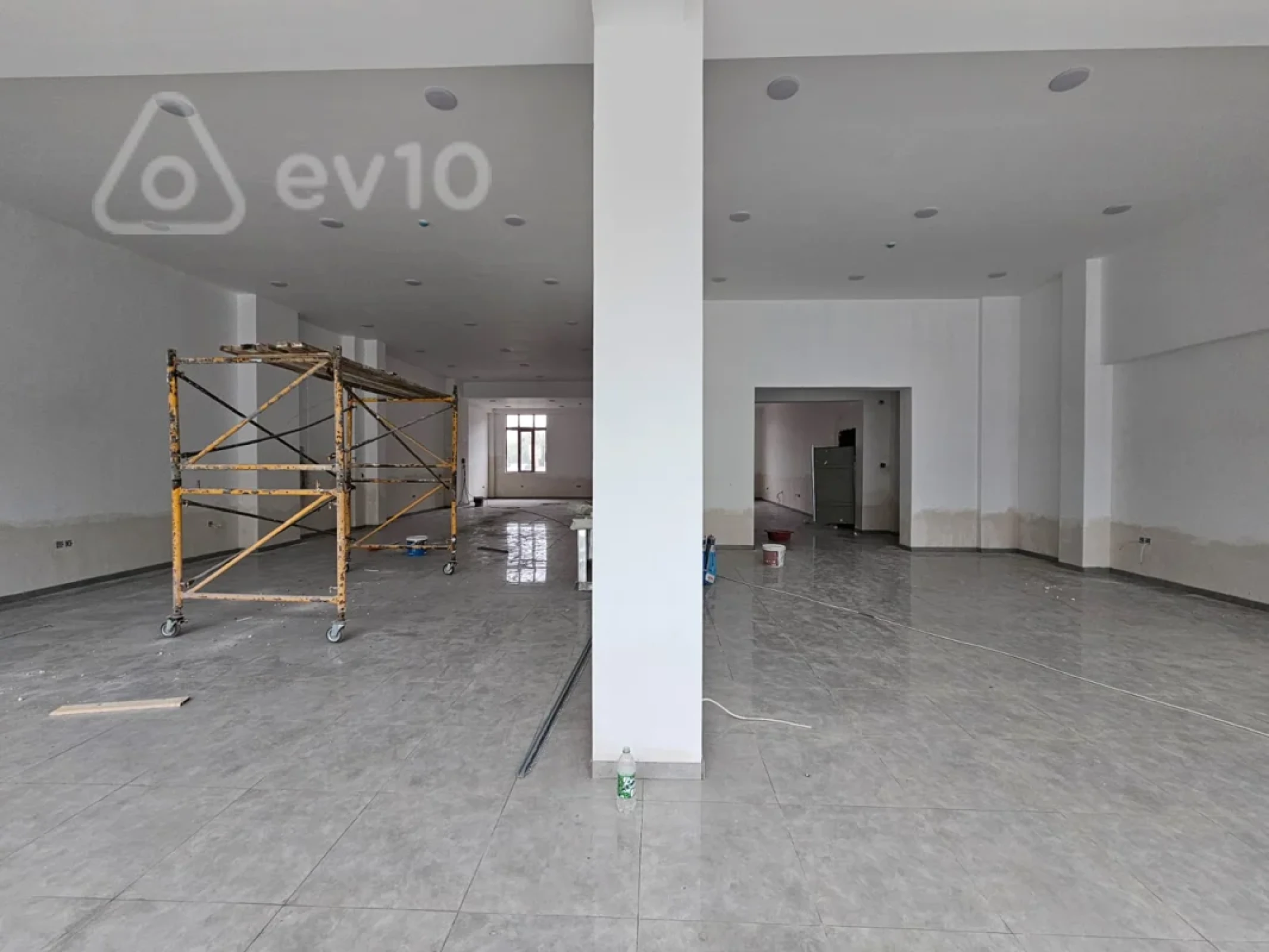 Kirayə verilir mənzil 1200 m²