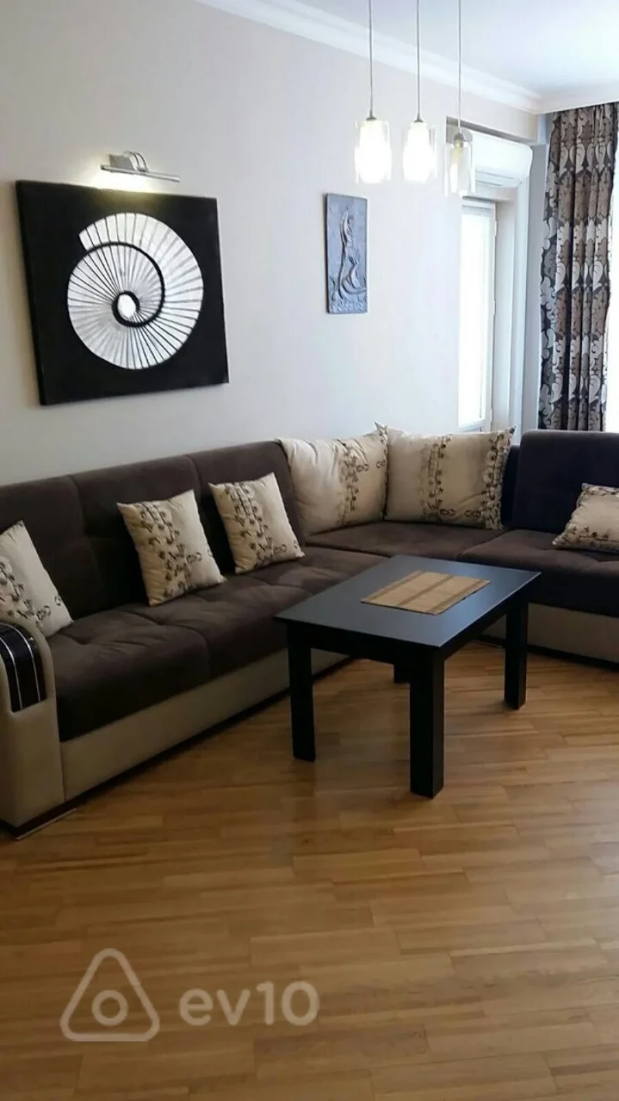 Kirayə verilir 2 otaqlı yeni tikili 100 m²