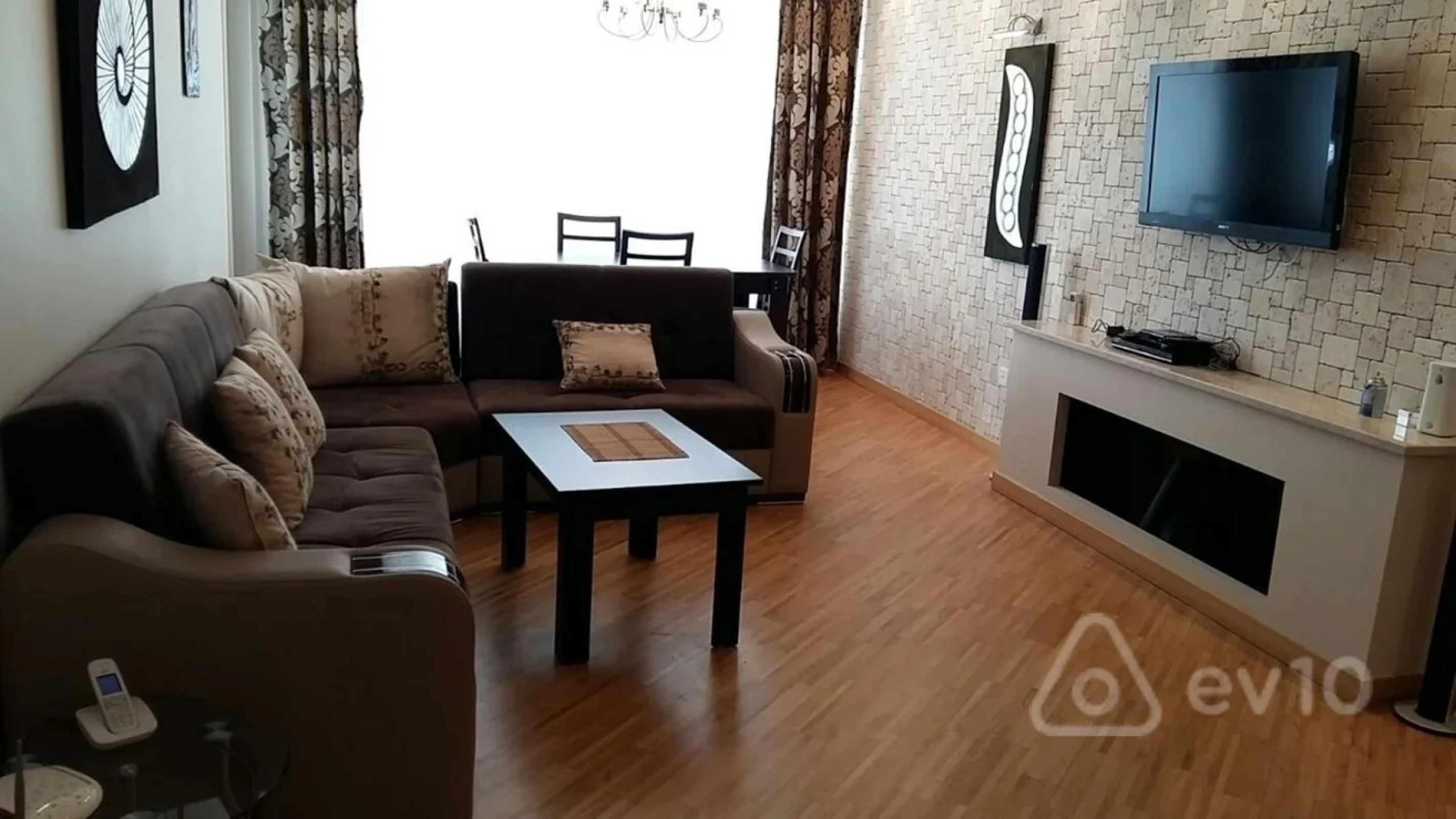 Kirayə verilir 2 otaqlı yeni tikili 100 m²