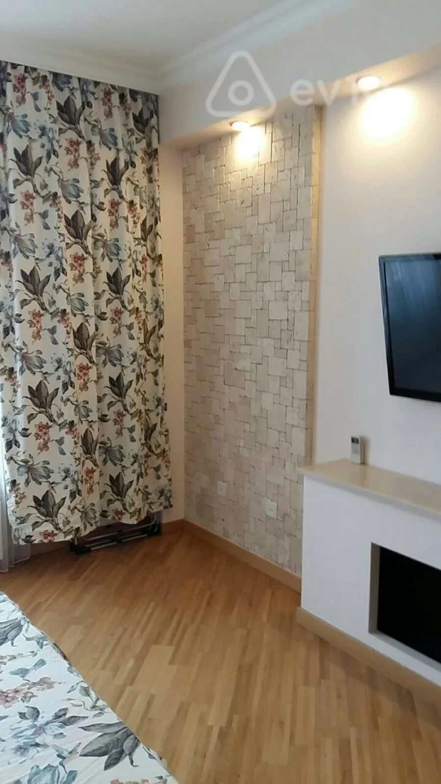 Kirayə verilir 2 otaqlı yeni tikili 100 m²