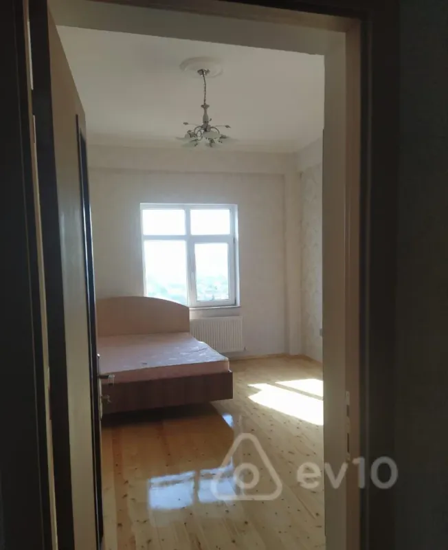 Satılır 2 otaqlı yeni tikili 78 m²