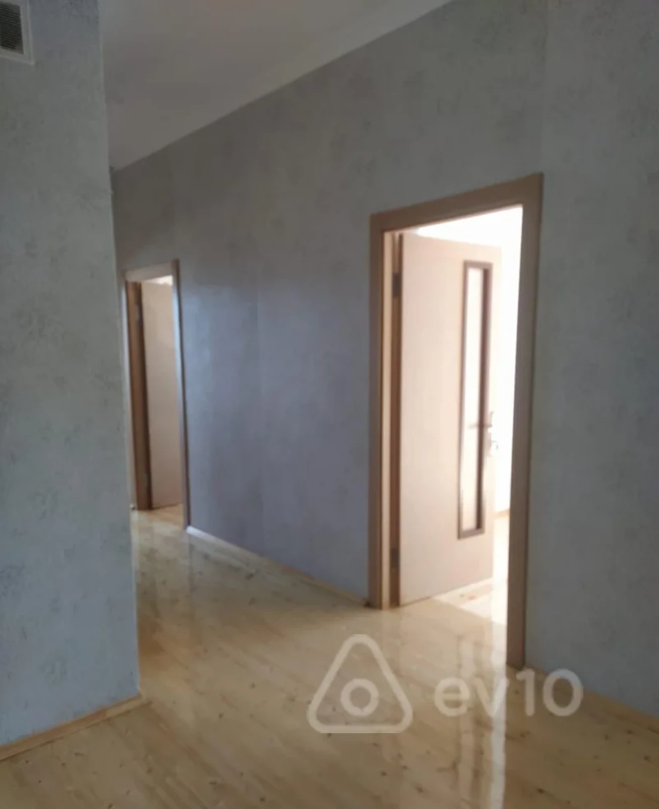 Satılır 2 otaqlı yeni tikili 78 m²