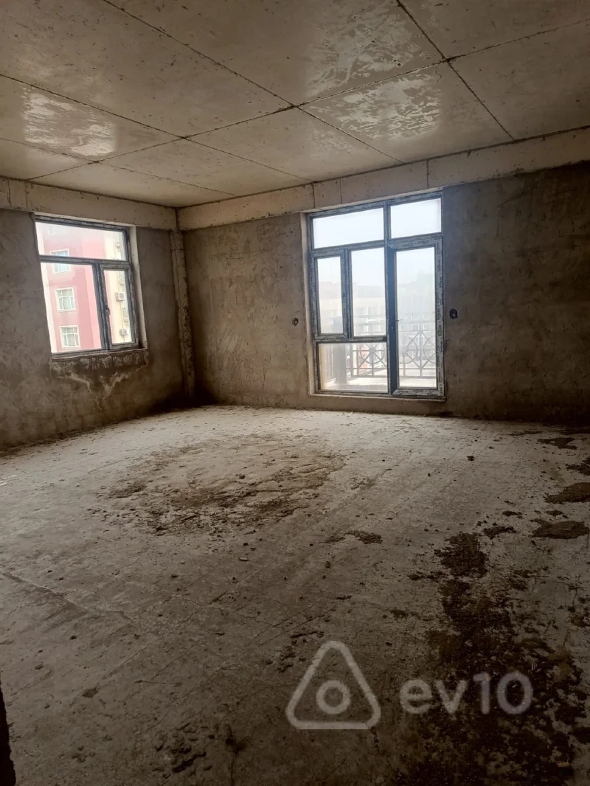 Satılır 3 otaqlı yeni tikili 147 m²