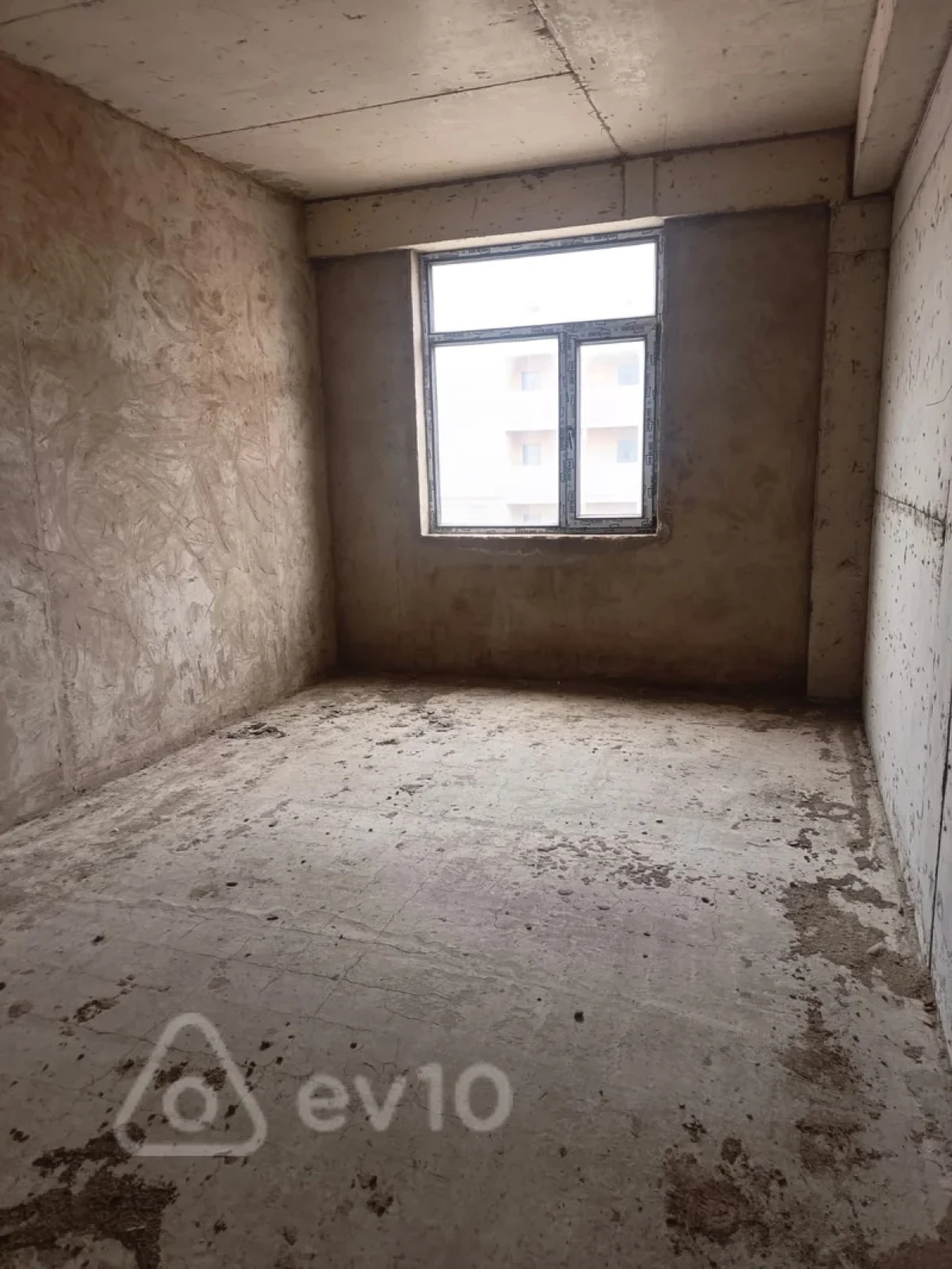 Satılır 3 otaqlı yeni tikili 147 m²