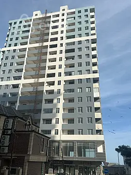Satılır 3 otaqlı yeni tikili 147 m²