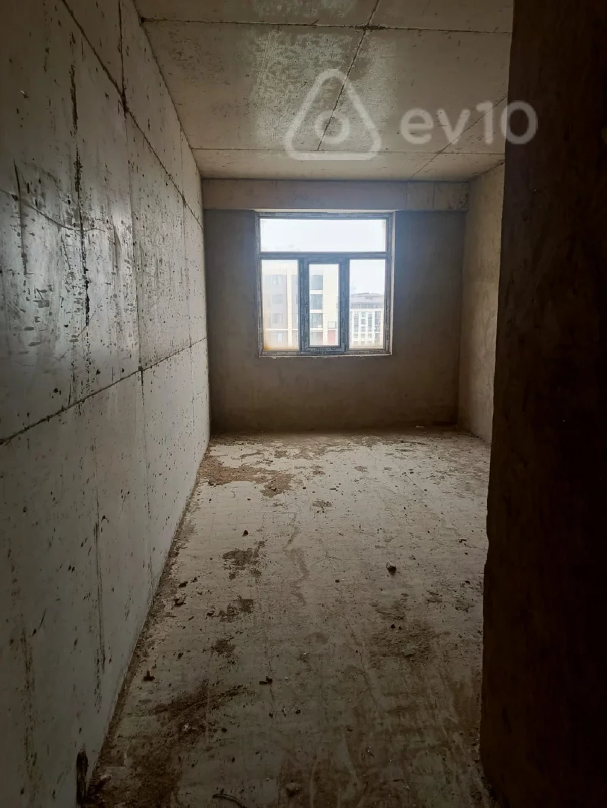 Satılır 3 otaqlı yeni tikili 147 m²