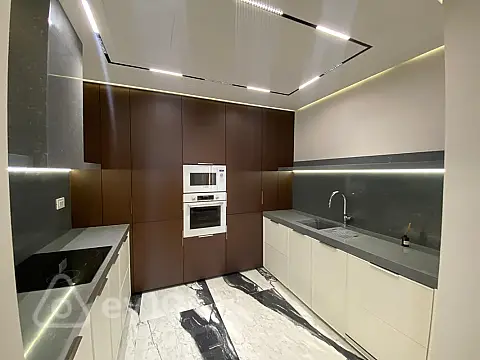 Kirayə verilir 2 otaqlı yeni tikili 90 m²