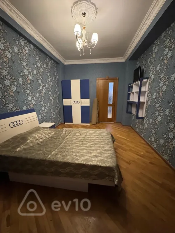 Satılır 3 otaqlı yeni tikili 128 m²