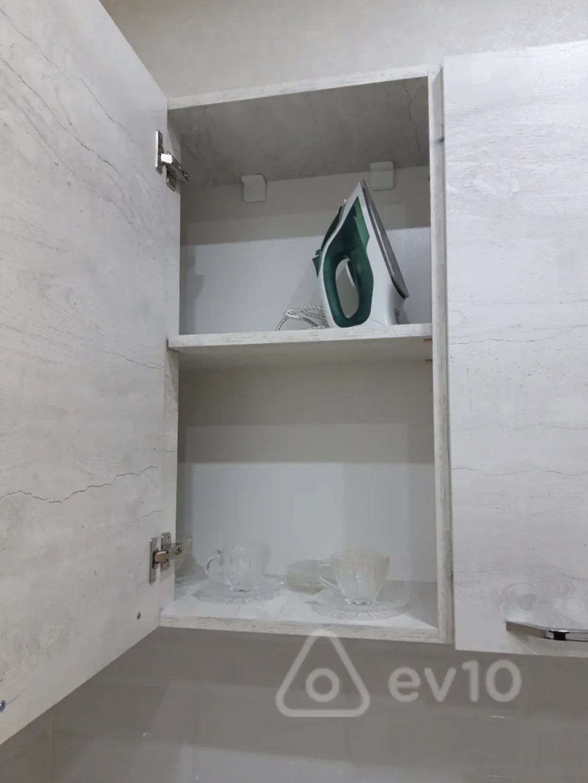 Kirayə verilir 2 otaqlı yeni tikili 70 m²