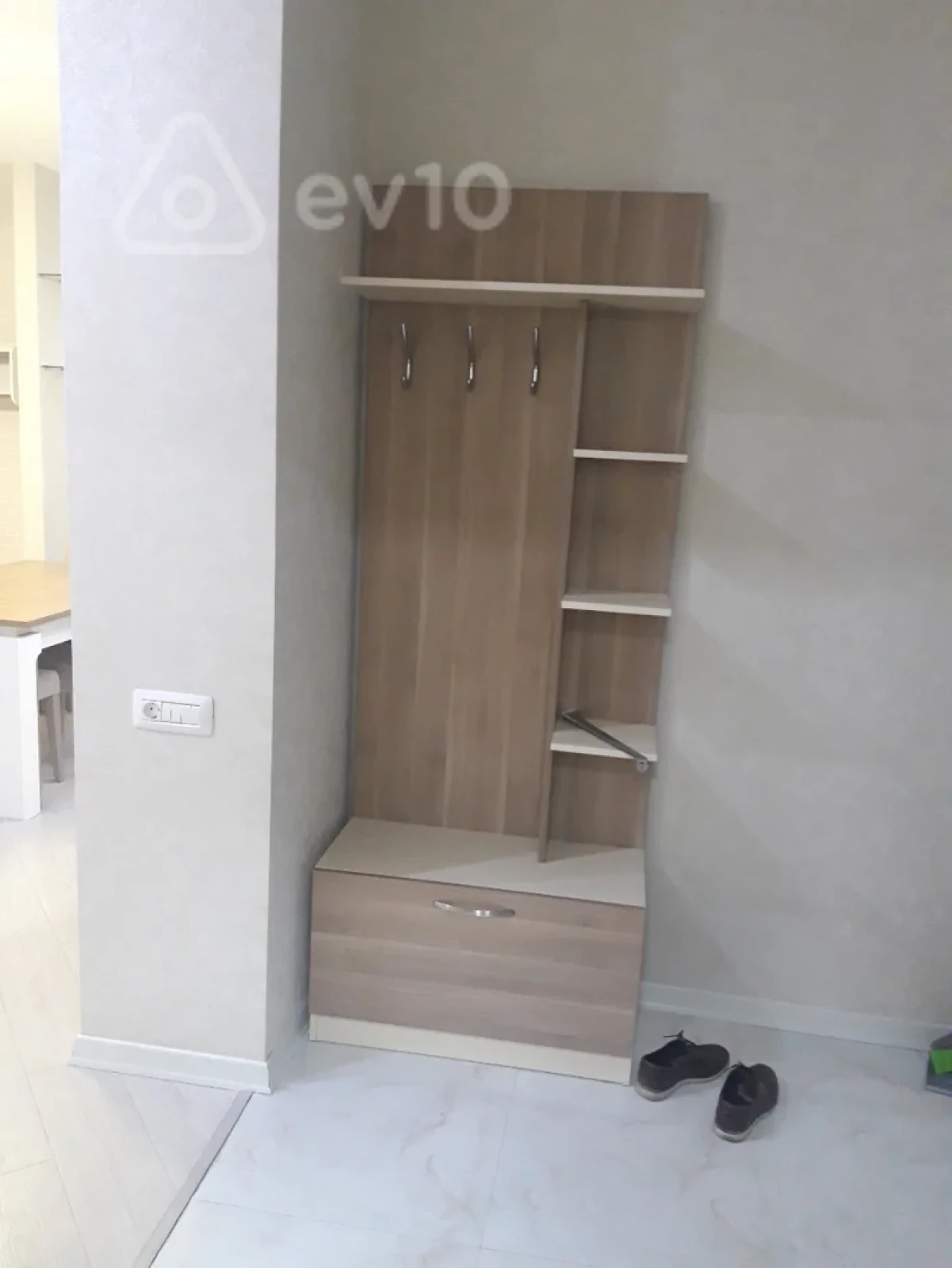 Kirayə verilir 2 otaqlı yeni tikili 70 m²