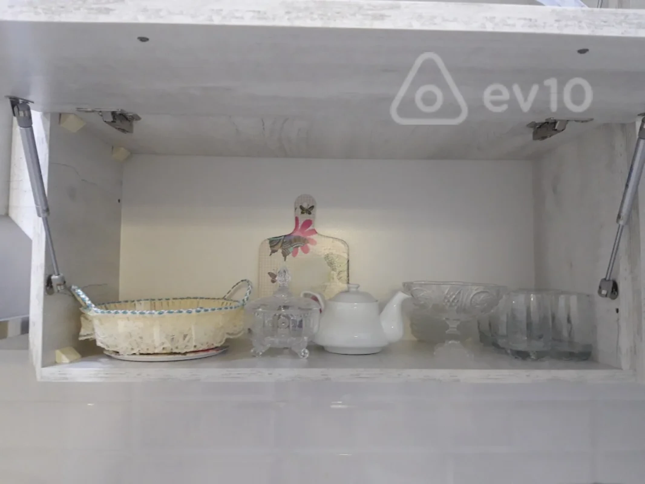 Kirayə verilir 2 otaqlı yeni tikili 70 m²