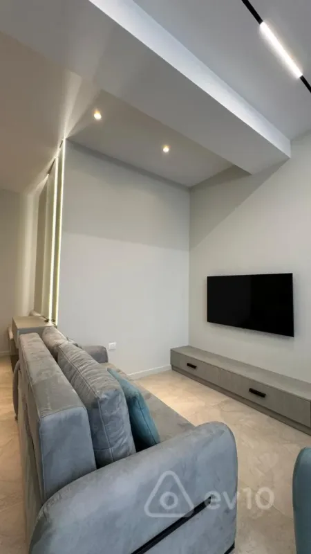 Satılır 2 otaqlı yeni tikili 72.1 m²