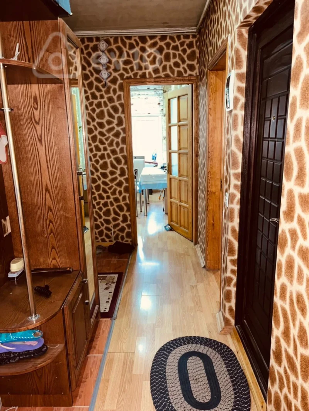 Satılır 2 otaqlı köhnə tikili 60 m²